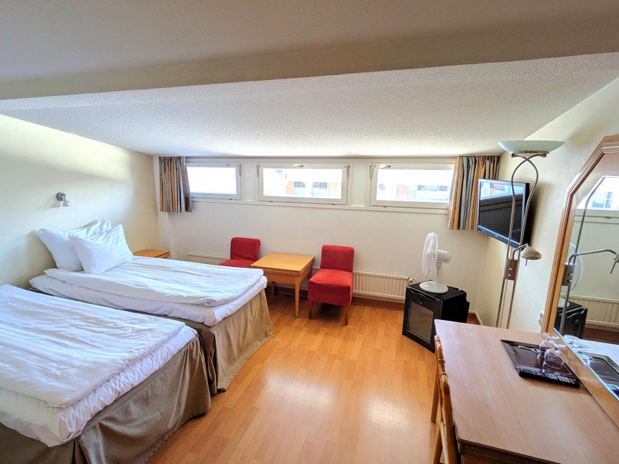 Hiisi Hotel Turku Seaport Esterno foto