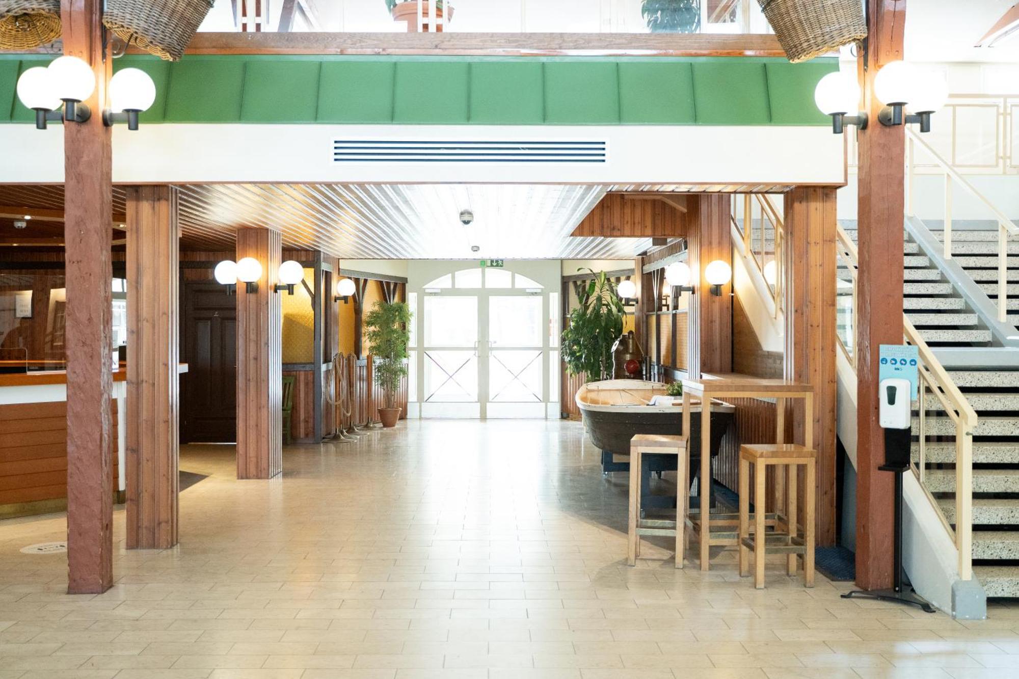 Hiisi Hotel Turku Seaport Esterno foto