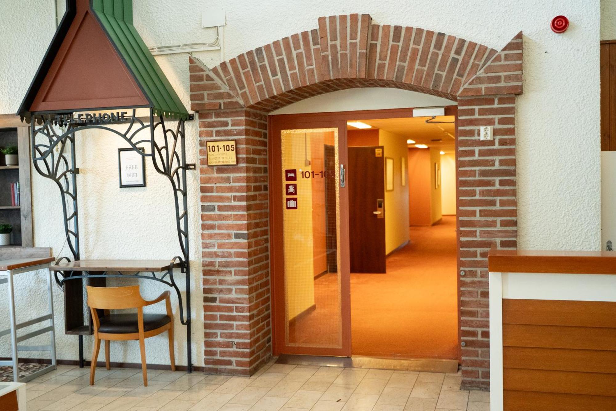 Hiisi Hotel Turku Seaport Esterno foto